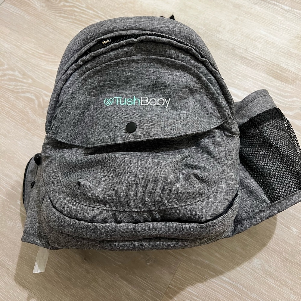 Tush Baby Hip Carrier - Grey - preowned